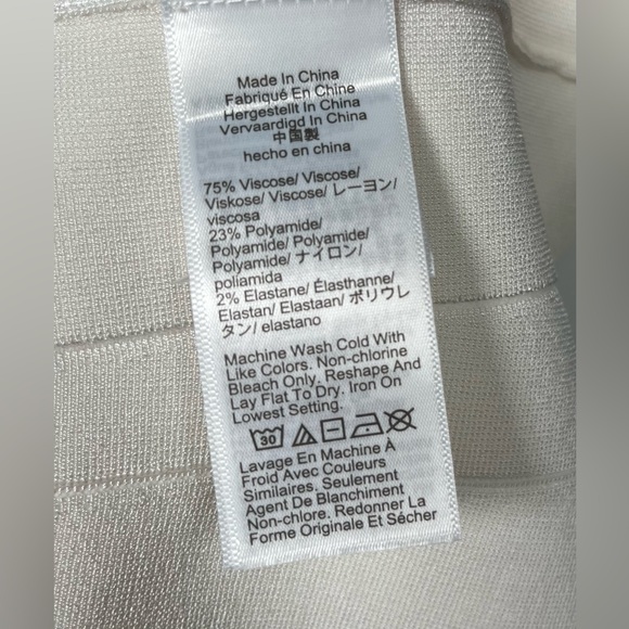 NWT J.Crew Pleated Size XXS mini sweater-skirt Ivory - Picture 9 of 9